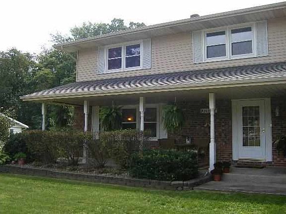 3rd image of 26964 Creekhaven Dr