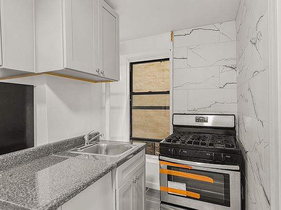4th image of 124 Mott St #3A