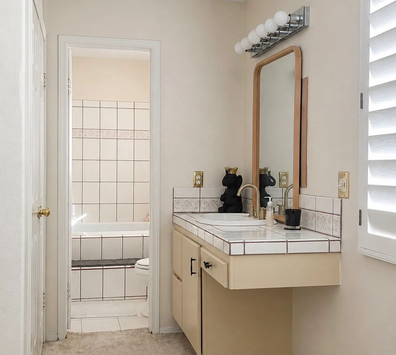 3 bed, 3600 sqft, $1,475 — Photo 3