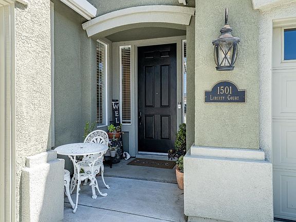 4th image of 1501 Liberty Ct