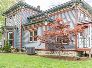 114 S Webster St, Greenville, MI 48838