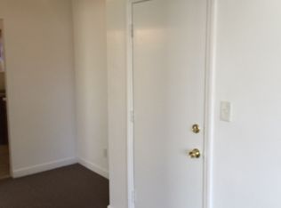 409 Newcomb St SE APT 4, Washington, DC 20032