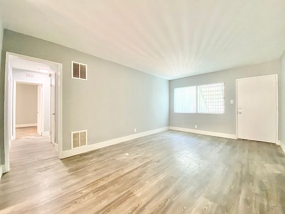 2nd image of 3107 Durango Ave #6