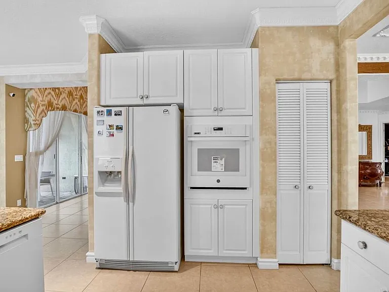 7879 Monarch Ct — Photo 27