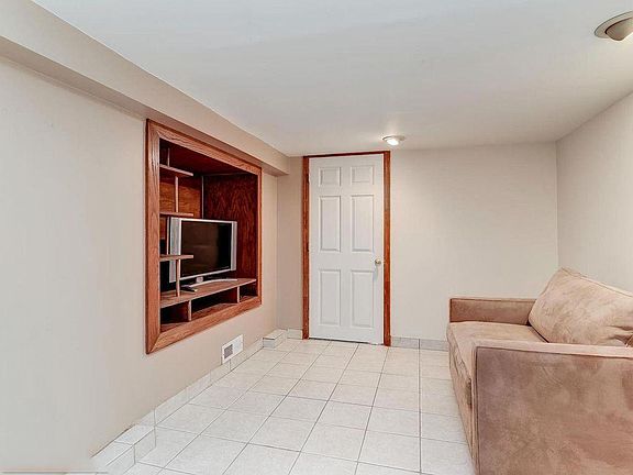 Lounging area with couch/pull out bed, television and intern