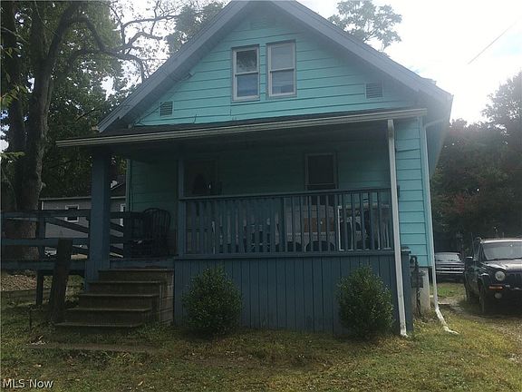2nd image of 793 Lakewood Blvd