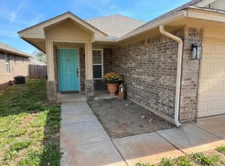 912 Switzerland Ave, Yukon, OK 73099
