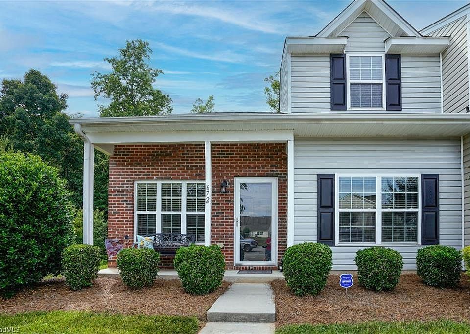 1st image of 672 Grasswren Way