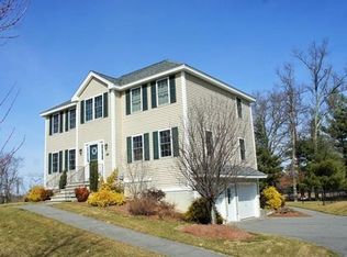 64 Cart Path Rd, Dracut, MA 01826