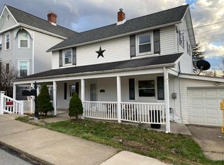 520 Ferry St, Elizabeth, PA 15037