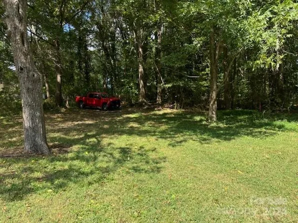 0 N Oakwood St, Gastonia, NC 28052