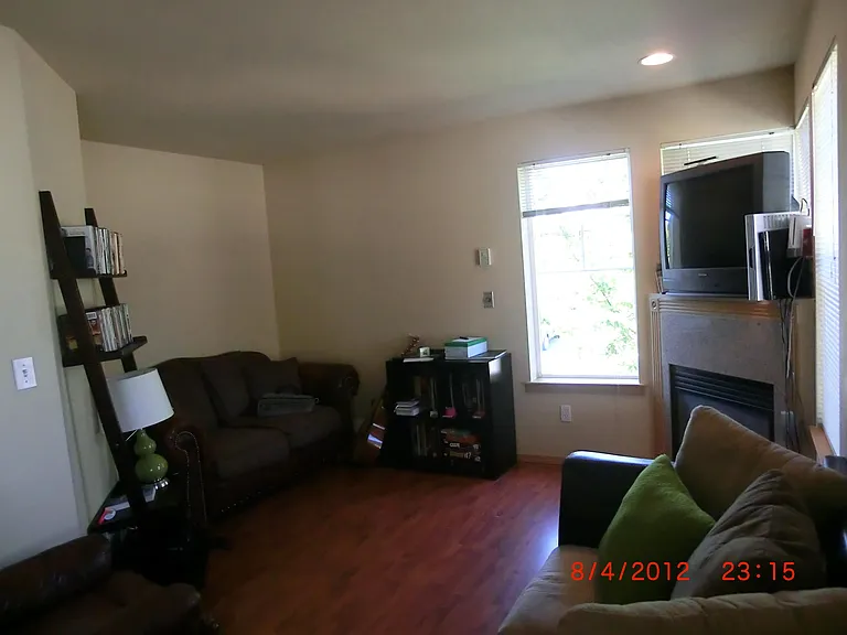 12324 33rd Ave NE #A — Photo 8