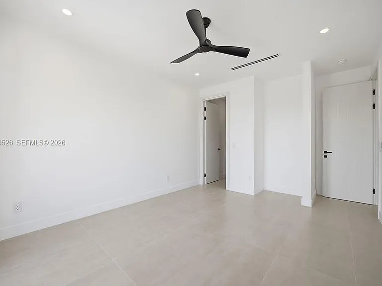 1337 NE 13th Ave #1337 — Photo 48