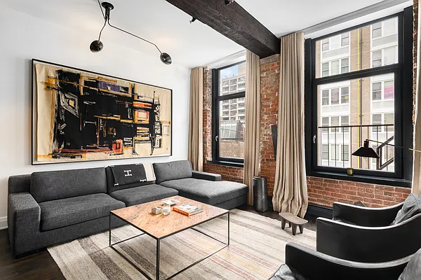 Sold by Compass | media 3