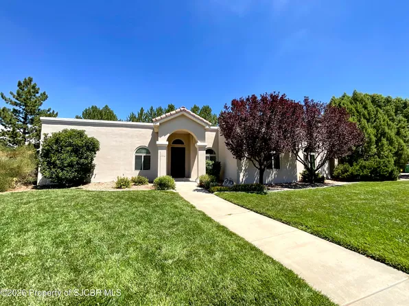 370 Canyon View Dr, Farmington, NM 87401