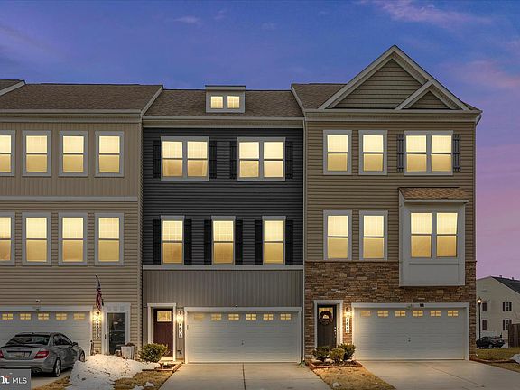 2nd image of 4638 Cambria Rd