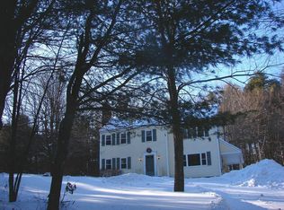 9 Cheyenne Dr, Hubbardston, MA 01452