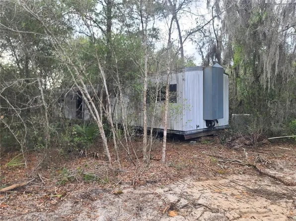 15281 NE 236th St #2, Fort Mc Coy, FL 32134