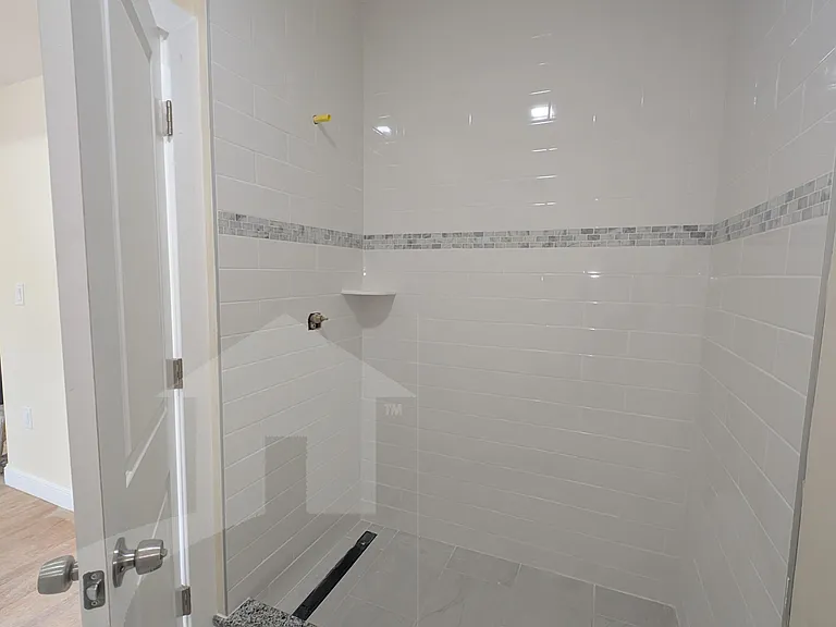 5 Lowell Cir #3 — Photo 17