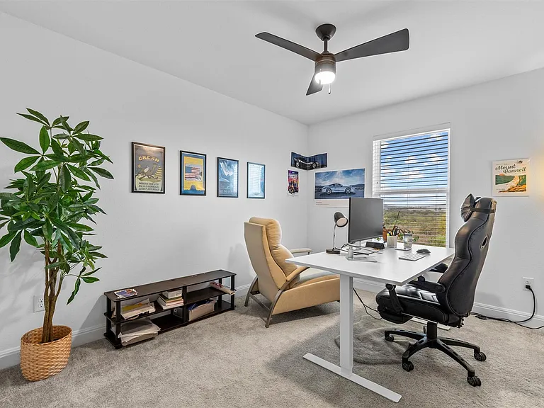 6201 Pine Leaf Trl — Photo 23