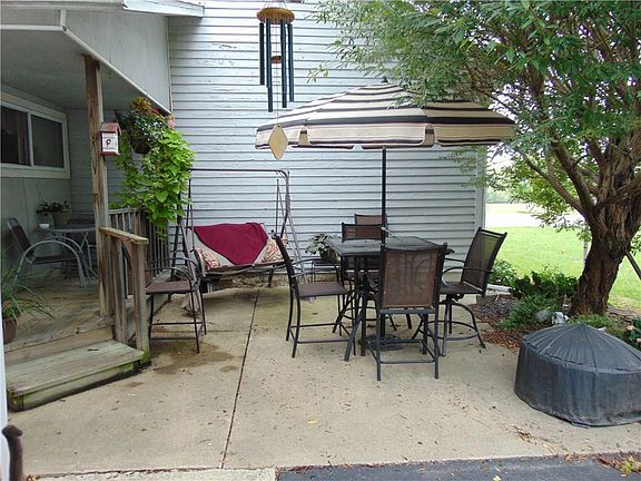 5th image of 306 N Broadway St