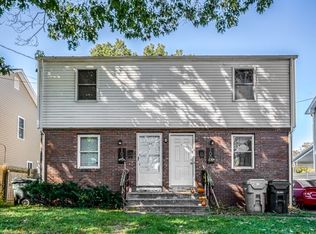 100-102 Ambrose St, Springfield, MA 01109