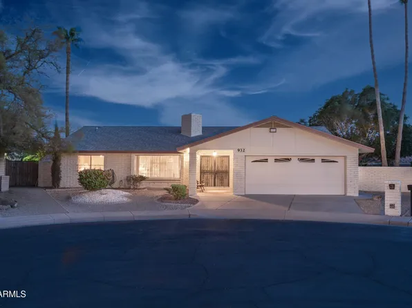 932 S PICO Circle, Mesa, AZ 85206