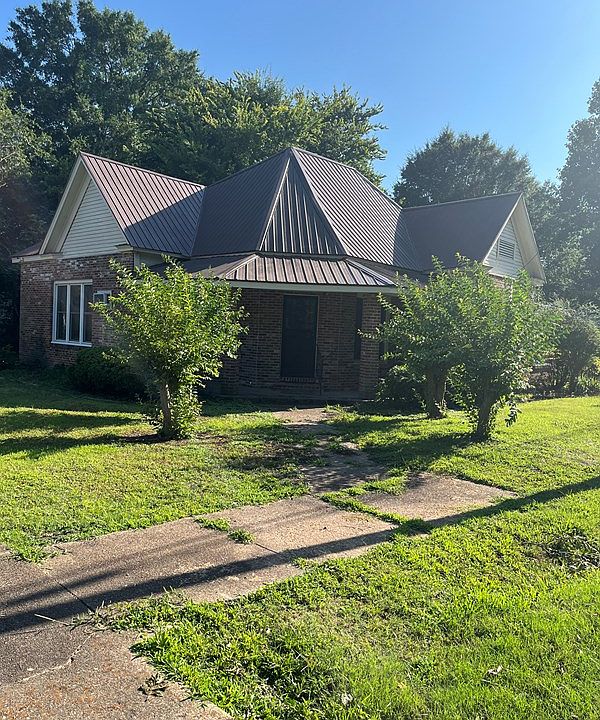 121 W Cypress St, Charleston, MS 38921 | MLS #10367 | Zillow