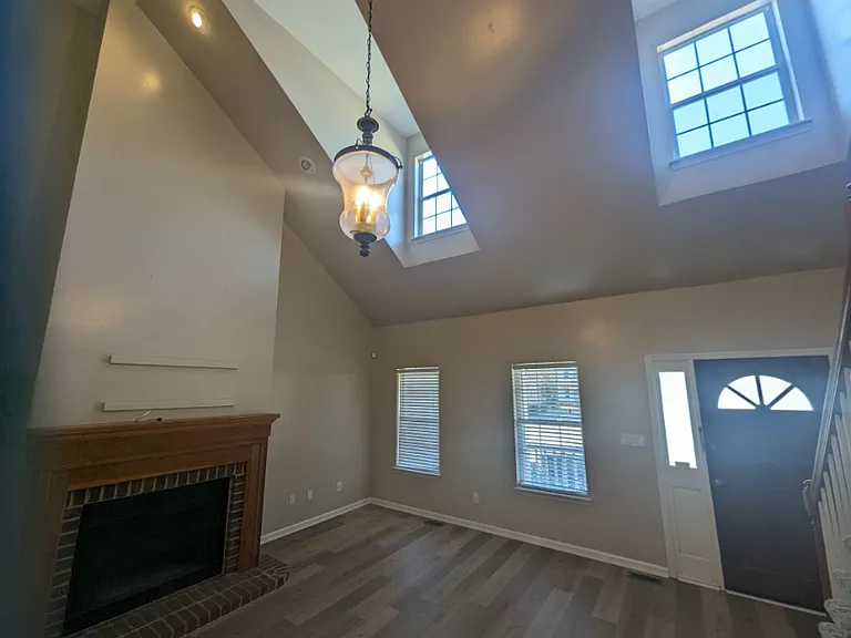 115 McKelvey Pl — Photo 6