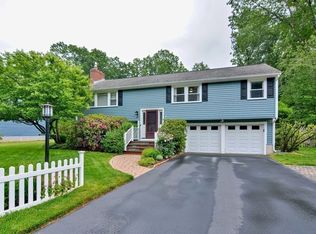 25 Blackberry Ln, Framingham, MA 01701