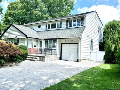 195 Sackville Road, Garden City, NY, 11530