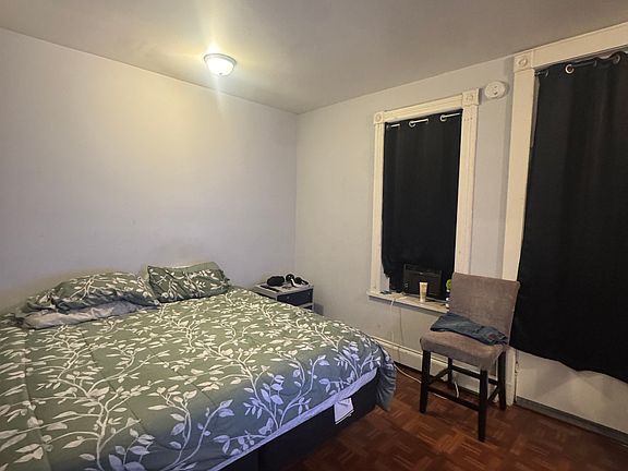 4th image of 72 Grand St Floor 2
