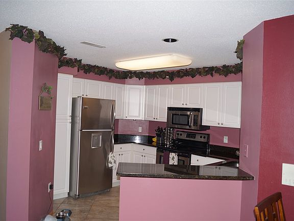 2nd image of 8510 Greenway Blvd Unit 212