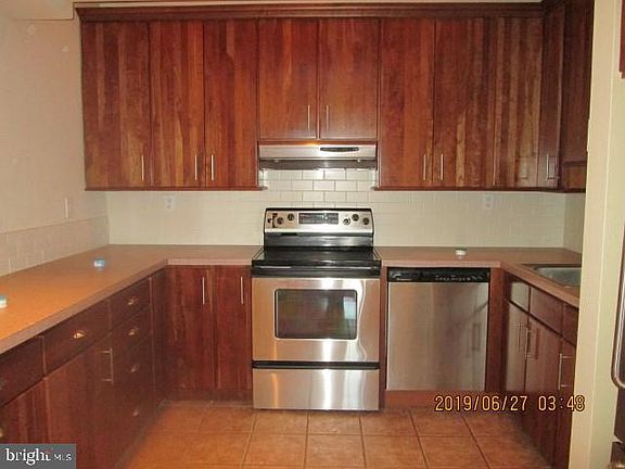 3rd image of 205-11 N 4th St #C5