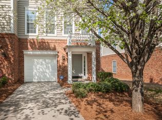 2928 Castleberry Ct, Charlotte, NC 28209