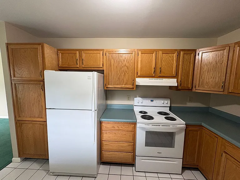 108 Meyer St #7 — Photo 5