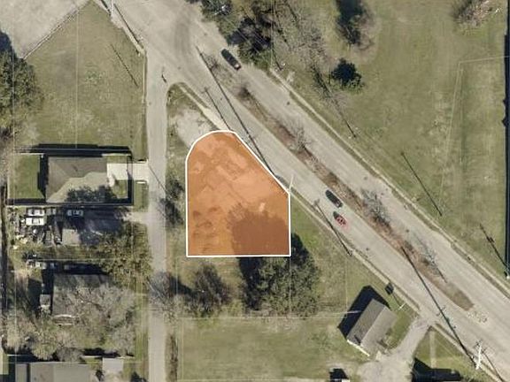 2nd image of 8141 W Montgomery Rd