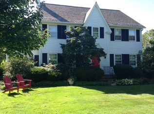 2972 Claremont Rd, Shaker Heights, OH 44122