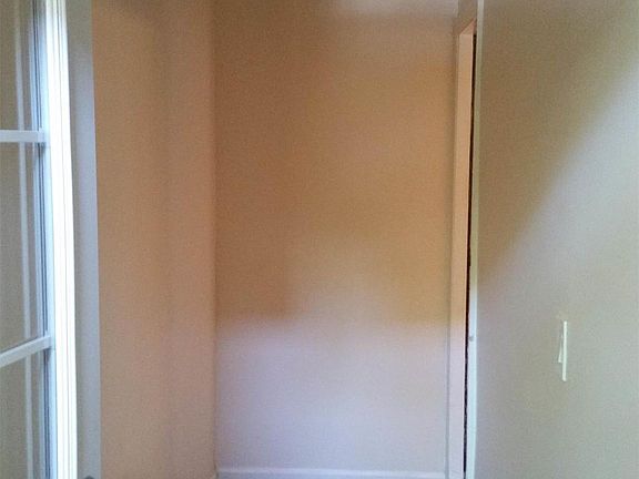 4th image of 1309 S Fairfield Ave #1