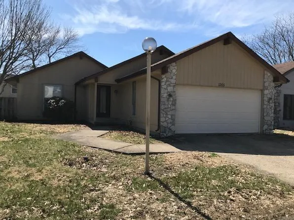 1265 Clover Ct, Terre Haute, IN 47802