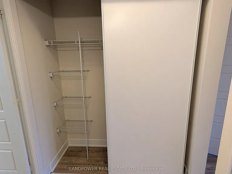 28 Linden St #2806 — Photo 13