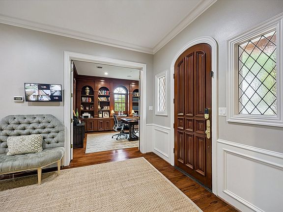 3rd image of 6358 Auden St