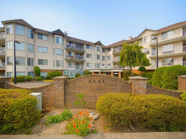 5363 206th St #210, Langley, BC V3A 2C5