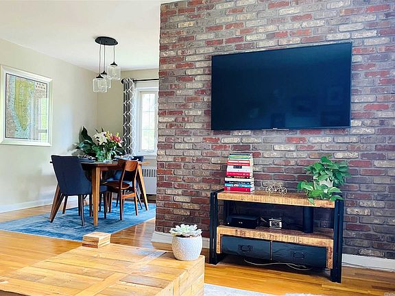 5th image of 399 W Main St APT 118B