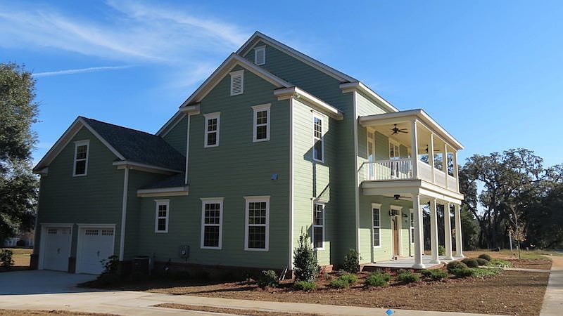 1st image of 3131 Dickinson Dr
