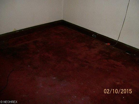 2nd image of 470 E 120th St