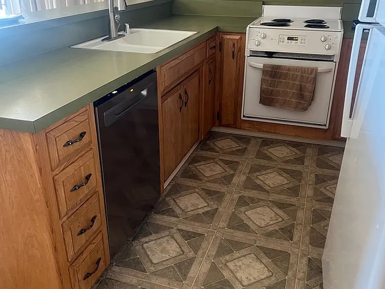 709 Lakeview Ave #14 — Photo 9