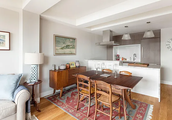 Rented by Compass | media 14