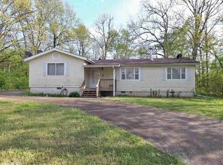 6 Geronimo Dr, Cherokee Village, AR 72529