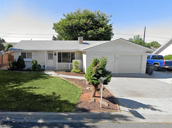 3304 Gregory Ave, Yakima, WA 98902